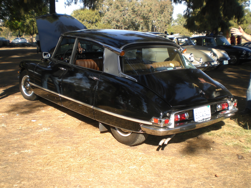 Illustration for article titled Cool French and Italian Cars in the Valley (Part Deux)